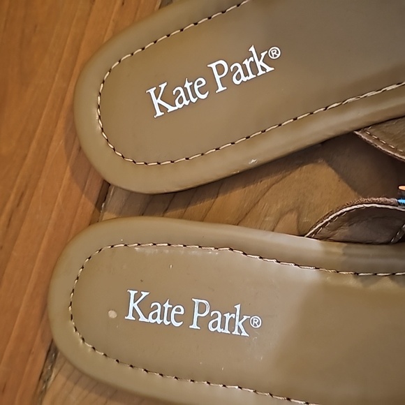 NWOT Kate Park floral sandals size 10 - Picture 6 of 7